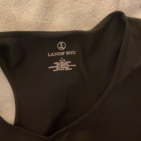 Lands End Tank Top - Picture 2 of 2